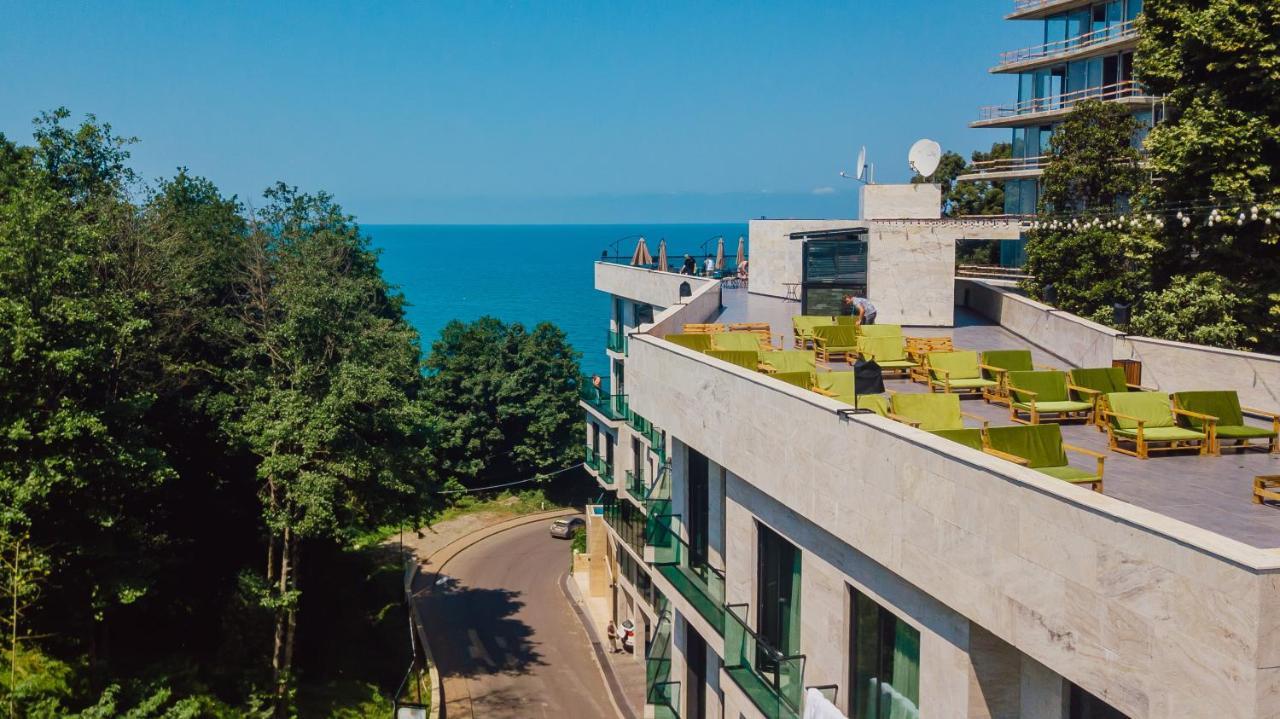 Capo Verde Hotel Батуми Экстерьер фото