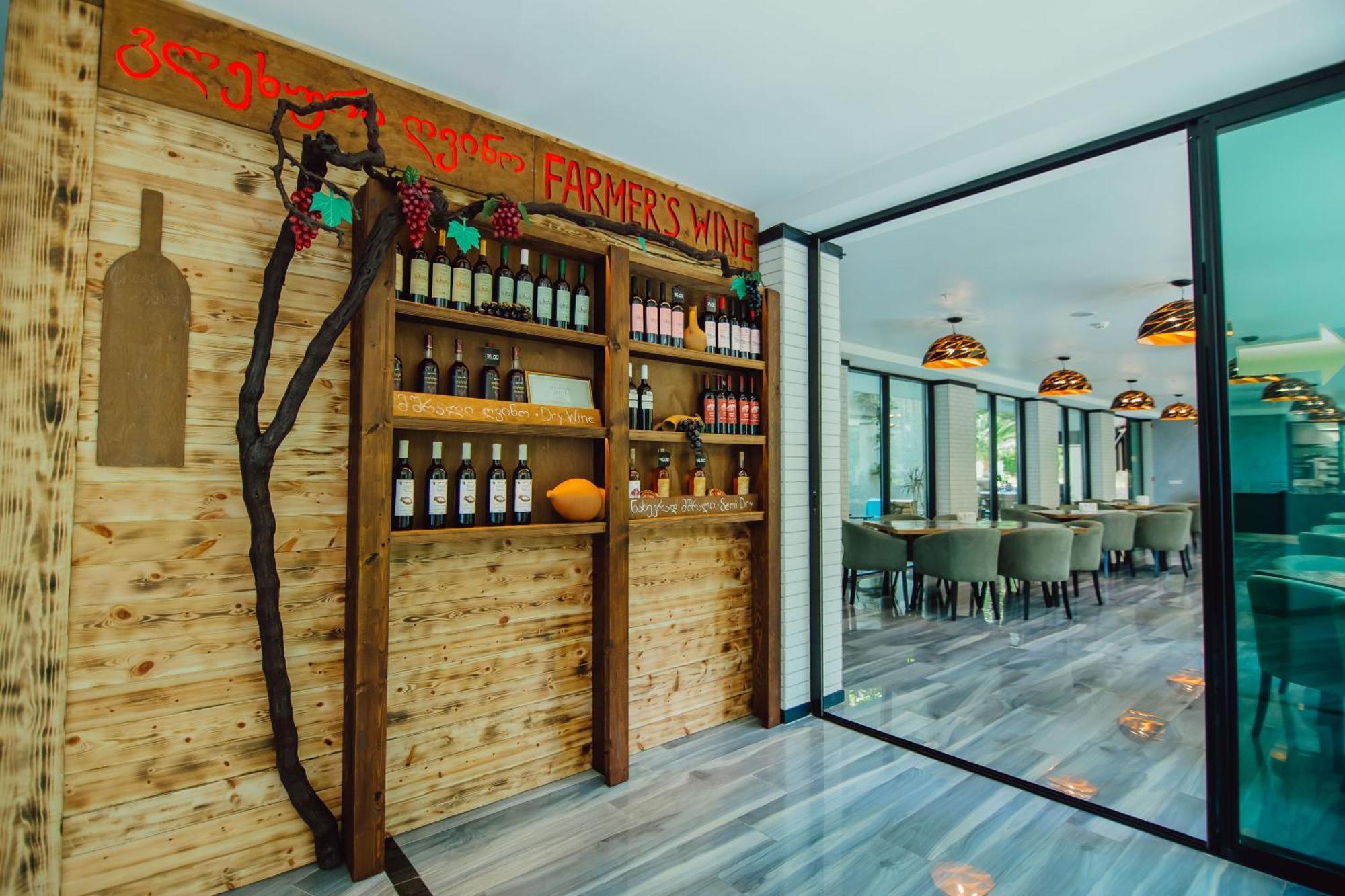 Capo Verde Hotel Батуми Экстерьер фото