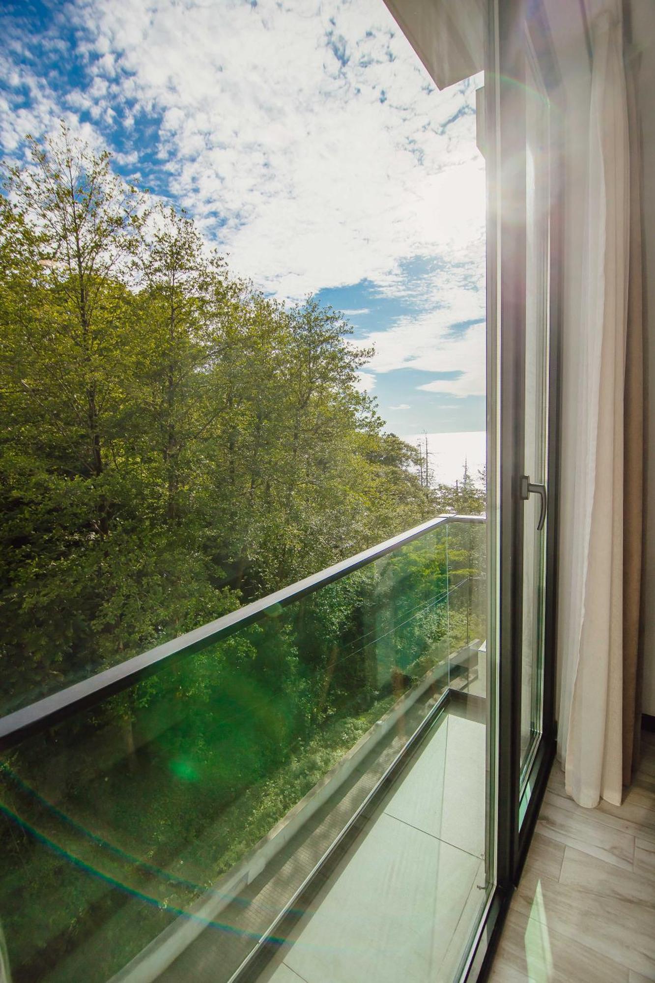 Capo Verde Hotel Батуми Экстерьер фото